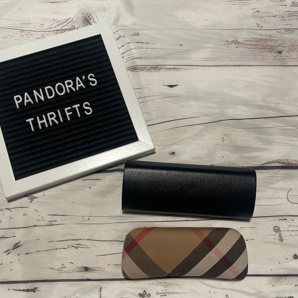 Burberry Black Glasses Case/Tan Plaid Cloth Glasses case Preowned